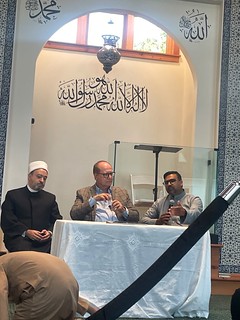 Religious pluralism: Islam in America